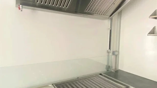 Rent food trailer 26 Food Trailer Gastro-Expert