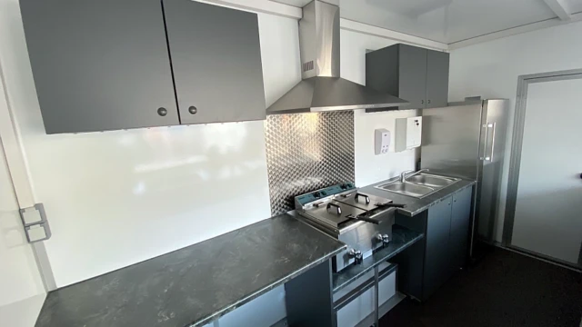 Rent food trailer 1 Food Trailer Gastro Master 3