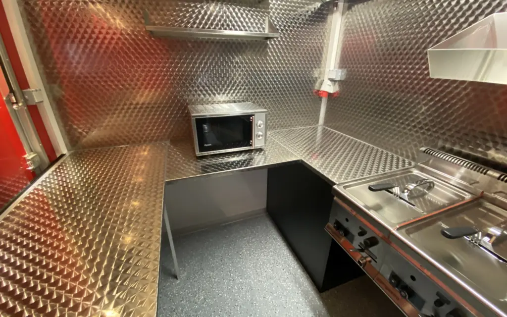 Burger & BBQ 6 Burger und BBQ 1336 08