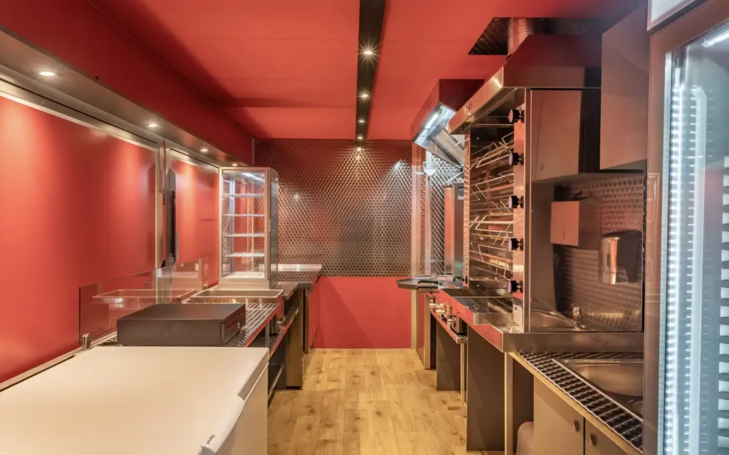 Hähnchenanhänger und - mobile 3 Hähnchenanhänger und - mobile 2052B 03