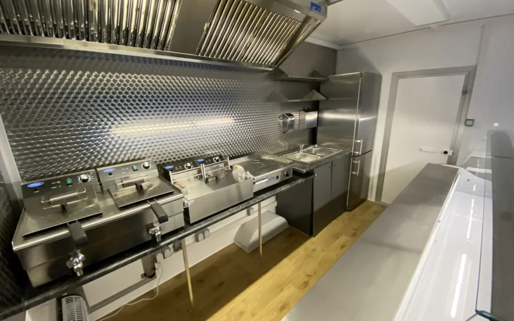 Holländischer Imbiss 5 Holländischer Imbiss 1336B 08