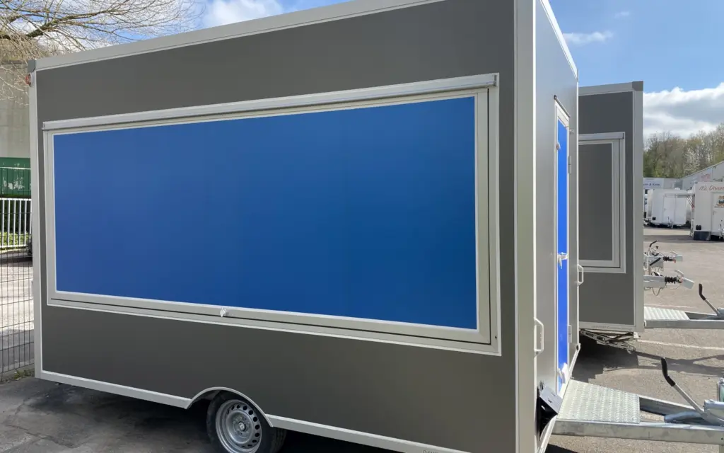 Holländischer Imbiss 6 Holländischer Imbiss 1336B 09