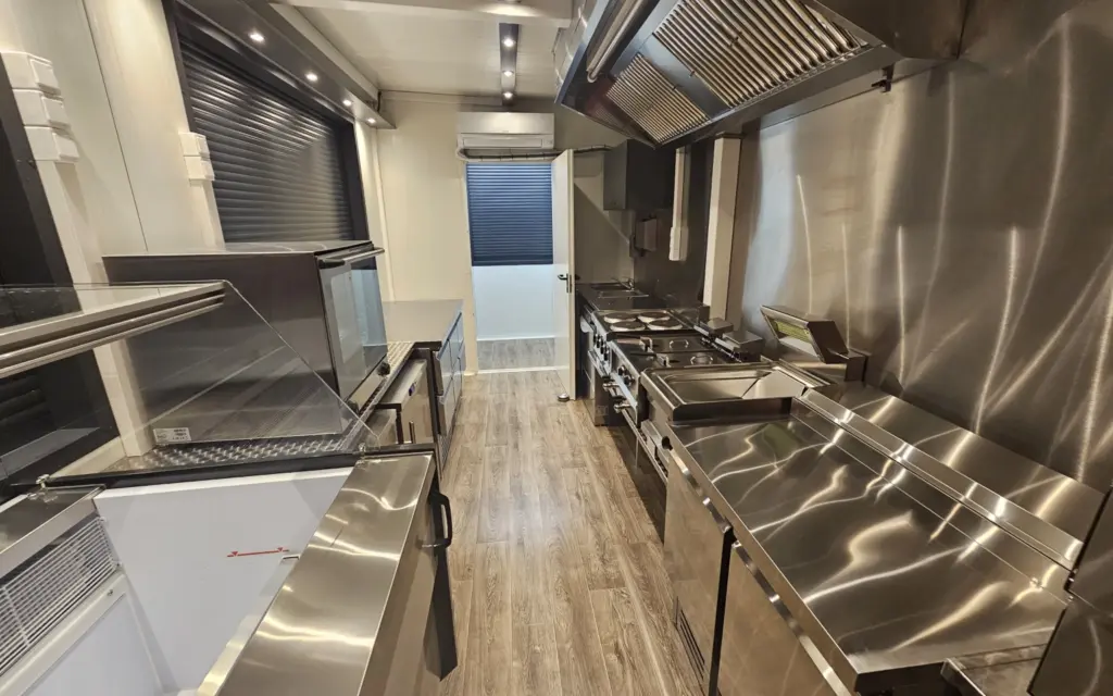 Imbiss Container Foodstation 20 Imbiss Container Foodstation 7 04