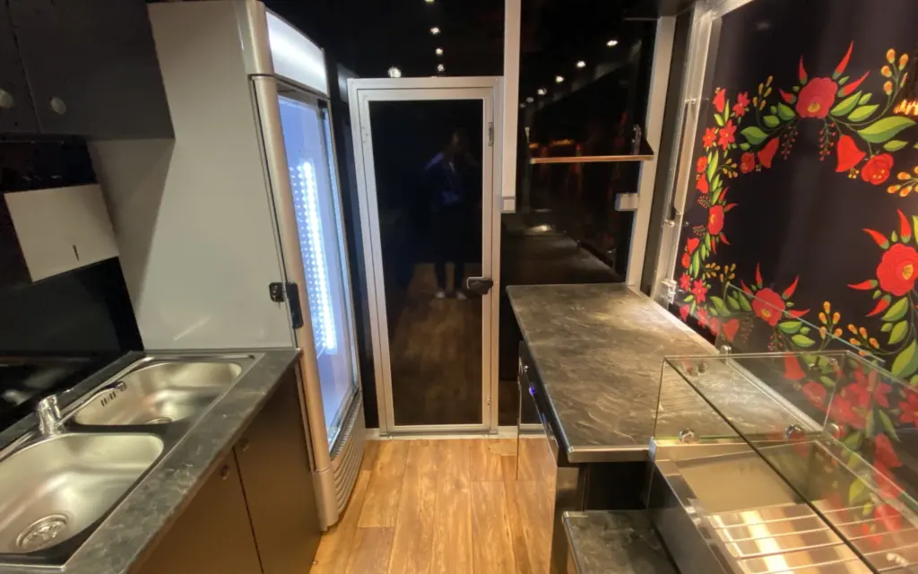 VEGAN und VEGETARISCH 8 VEGAN und VEGETARISCH 1336 06