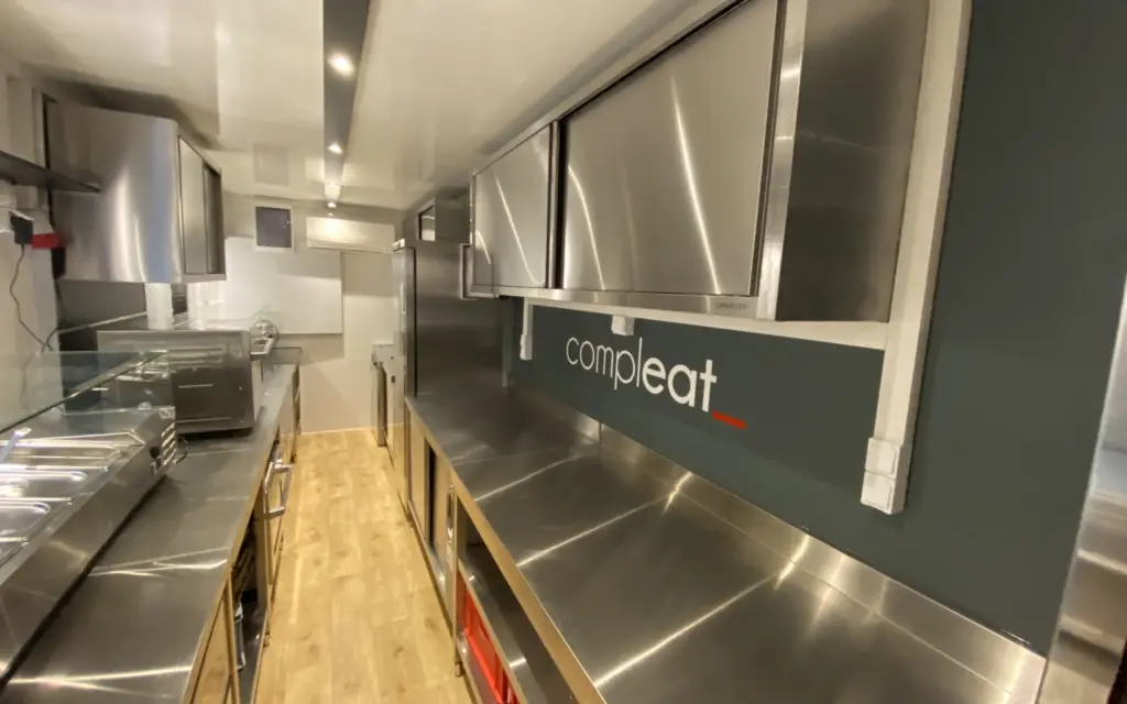 VEGAN und VEGETARISCH 13 VEGAN und VEGETARISCH Compleat 02