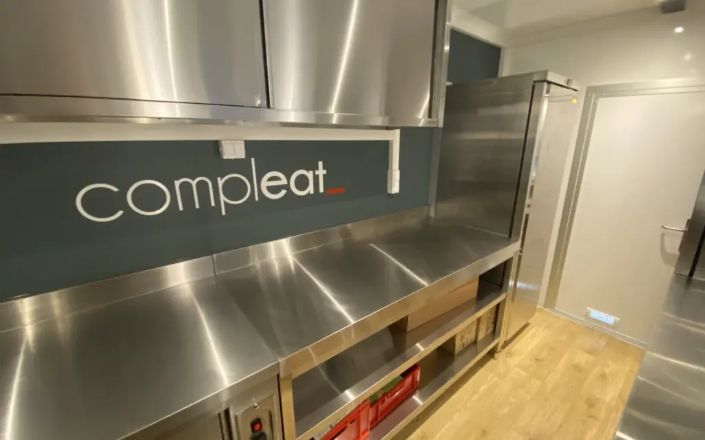 VEGAN und VEGETARISCH 23 VEGAN und VEGETARISCH Compleat 06