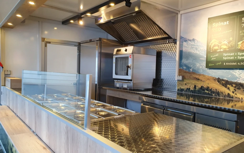 VEGAN und VEGETARISCH 26 VEGAN und VEGETARISCH Foodtruck 07