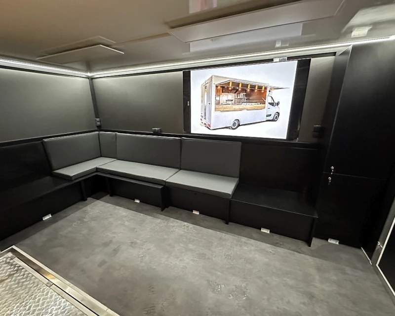 Messeanhänger und Präsentationsanhänger mieten 5 Messeanhänger & Präsentationsanhänger mieten 5