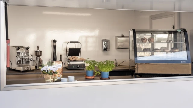 Buy Food Trailer 79 Deli_Yummy_3